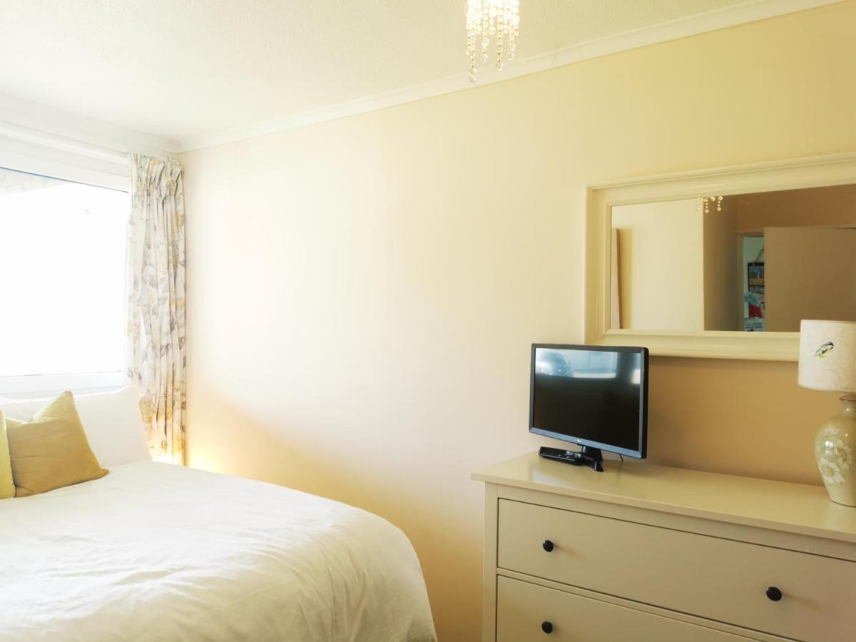 Sea View 3 Bedroom Seaside Property Chichester Exterior foto